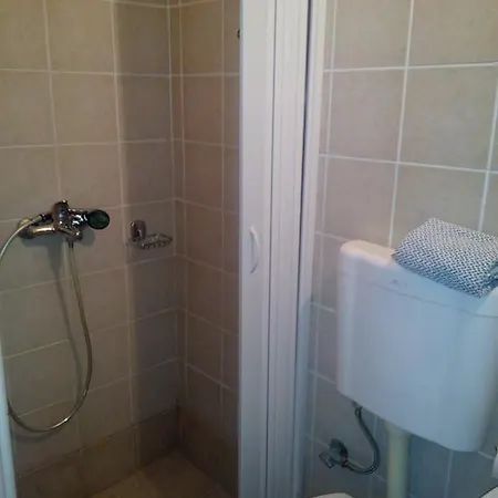 Hera Ξενοδοχείο *