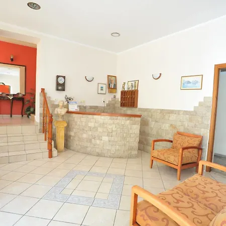 Hera * Ναύπλιο